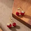Pendientes de Botón de Plata Moda Estilo Festivo Exquisito Incrustados con Circonita Perla Trébol de Cuatro Hojas Mariposa Cola de Pez con un Toque de Lujo