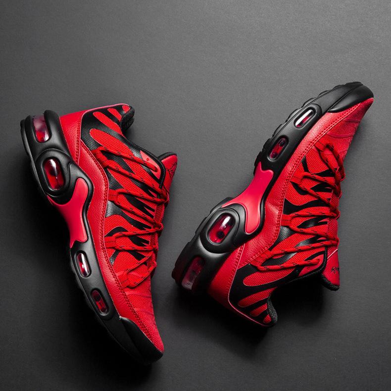 男鞋大码飞织运动鞋透气