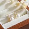 Aretes de Perla de Agua Dulce Natural con Lazo, Sensación de Lujo Ligero y de Alta Gama, Aretes Pequeños y Exquisitos, Versátiles y Modernos para el Trabajo