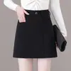Falda corta de lana simple hecha a medida con bolsillo para mujer, otoño e invierno 2026, anti-exposición, de cintura alta, línea A, ajustada, efecto adelgazante