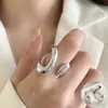 Anillo retorcido de líneas geométricas entrelazadas para mujer, multicapa, exquisito, versátil, anillo abierto de nuevo estilo, anillo creativo para el dedo índice