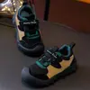 Sapatos Esportivos Infantis Pato Amarelo Meninas 2026 Outono Novos Sapatos para Meninos Antiderrapante Bebê Respirável Outdoor Sapatos Infantis