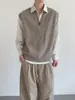 Colete de Tricô Simples Retro Japonês com Decote V para Primavera e Outono de 2026 para Homens e Mulheres, Tricô Sem Mangas Camada Solta Estilo Universitário