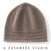 Gorro de Cachemira Tejido Hueco para Mujer Otoño Invierno Estilo Coreano Retro Versátil Moda Gorro para el Frío Nicho Adelgazante Facial Gorro de Lana