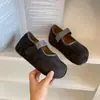 Bailarinas retro de punta dividida que aumentan la altura para mujer, nuevos zapatos de noche de otoño 2026, cómodos para los pies, zapatos Mary Jane Birkenstock