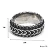 Anillo de titanio para hombre con diseño de cuerpo de dragón retro personalizado, patrón de escamas de dragón, anillo punk dominante de ins, joyería al por mayor transfronteriza