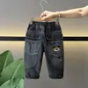 2457 Jeans con Forro de Polar para Niños 2026 Nuevos Pantalones Casuales de Estilo Coreano para Niños Little Master Otoño/Invierno Mono de Polar Ropa de Invierno