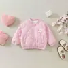 Jaqueta de Algodão Leve Outono e Inverno para Meninas Bordado de Coelho de Desenho Acolchoado de Diamante Gola Baseball Casaco de Algodão Camada Interna para Bebê Roupa Externa Jaqueta Pequena