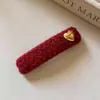 Pinza para el pelo de peluche con forma de corazón rojo de Año Nuevo, Pinza lateral de alta gama y exquisita para flequillo, Accesorio para el pelo de Año Nuevo, Pasador para mujer