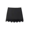 Primavera 2026 Nuevo Estilo Europeo y Americano Ropa de Mujer Pantalones Culotte Negros con Dobladillo de Encaje Falda Corta Versátil Color Sólido Encaje