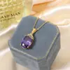 Collar con Colgante de Circonita Morada para Mujer, Lujo Ligero, Cadena de Clavícula de Gama Alta, Temperamento a la Moda, Collar Versátil con Colgante de Gota