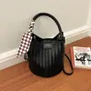 Bolso Cruzado de Textura de Alta Calidad para Mujer 2026 Nuevo de Moda Versátil Artículo Popular Bolso de Hombro de Nicho Bolso Cubo de Mano