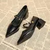 Comercio Exterior Transfronterizo Zapatos Individuales Retro Moda Mary Janes Verano Nuevos Zapatos de Mujer Elegantes Versátiles Zapatos de Charol Tacón Medio Zapatos de Moda