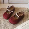 Zapatos de Cuero para Niñas 2026 Primavera y Otoño Estilo Nuevo Zapatos Suaves de Perla Princesa para Niños Mocasines Versátiles Antideslizantes con Estilo para Niñas