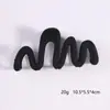 Presilha de Cabelo Grande Ondulada em Formato de Trevo Cor Café com Leite Tendência Amazon High-End para Penteado Updo na Parte de Trás da Cabeça Venda por Atacado