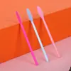 Escova de cílios de silicone em formato de oliva, pente de cílios de silicone descartável, gel para sobrancelhas, máscara de cílios e escova de pentear, disponível em várias cores