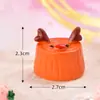 Decoración de micro paisajismo de musgo navideño de frutas, pastel de fresa, pastel de mago de nariz grande, accesorios de decoración de bola de cristal