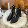 Botas de Cano Curto Pontudas da Moda para Mulheres 2026 Outono Novo Estilo com Forro de Lã Salto Bloco Elásticas Ajustadas Salto Alto Botas de Moda para Combinar com Saias