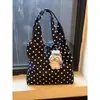 Bolsa de Lona Preta com Bolinhas Estilo Coreano para Mulheres 2025 Nova Bolsa de Ombro Tote de Grande Capacidade Bolsa de Mão para Compras e Trabalho de Nicho