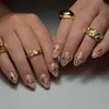 Moda Europeia e Americana High-End Linha de Metal Unhas Vestíveis Borda Dourada Irregular Exquisite Ladies Unhas Vestíveis Atacado
