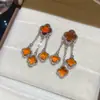 Pendientes de Borla Flor de Cristal con Aguja de Plata Electrochapada en Oro Real, Pendientes Estilo Lujo Ligero Maillard, Pendientes de Gama Alta de Nicho