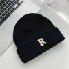 Chapéu feminino inverno 2023 popular chapéu de lã Nova moda quente mulheres malha chapéu algemas chapéu frio moda