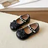 Zapatos Casuales de Princesa para Niñas, Nuevo Estilo Primavera/Verano 2026, Zapatos Negros de Cuero Lindos con Perlas y Moño para Niñas
