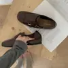 Mocasines Cuadrados Tallados con Aumento Oculto de Altura para Mujer, Nuevo Estilo Británico Vintage Brogue de Cuero, Primavera 2026