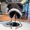 Bonito Sombrero de Felpa con Bloques de Color de Oso para Mujer, Sombrero Grueso Cálido de Invierno y Otoño con Orejeras y Lazo, Sombrero Lei Feng a Prueba de Frío