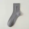 Calcetines de Hombre Sin Costuras, Calcetines de Algodón Puro hasta la Pantorrilla, Anti-Olor para Verano, Malla Transpirable Absorbente de Sudor 100% Algodón, Estilo Delgado