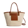 Fornecido diretamente pelo fabricante, bolsa de ombro feminina, bolsa tecida artesanal vintage europeia e americana, bolsa de palha, bolsa de mão casual estilo férias para mulheres