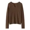 Suéter de punto fino de lana de diseño nicho francés con cuello en V y tejido calado, otoño e invierno, para mujer, suelto, de punto, capa base de temperamento