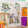 Hs4502Q Pegatina de Pared Koala Compañero Sanador de Eucalipto Acuarela Koala Lindo Sosteniendo Tarro de Miel Mariposa Pegatina Decorativa