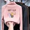Nueva camiseta versátil de manga larga estilo coreano para otoño e invierno para niños, con cuello alto cálido y hecha de un tejido suave y cómodo