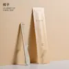 Set Mayorista de Artículos de Tocador de Papel Kraft para Hoteles, Casas de Huéspedes y Posadas, Incluyendo Cepillos de Dientes Desechables de Cerdas Suaves y Pasta de Dientes, Específicamente para Huéspedes