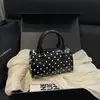 2026 Nuevo Bolso de Mano Estilo Coreano Bolso Tote Pequeño para Mujer, Bolso Almohada de Lunares de Alto Valor de Nicho, Bolso de Hombro Cruzado Único para Mujer