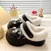 Aumento de Altura Usável Criativo Desenho Animado Alto Valor EVA Algodão Sapatos Feminino Inverno Interno Quente Pelúcia Algodão Chinelos