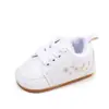 Zapatos casuales para bebé, primavera y otoño, nuevos zapatos para bebé niño pequeño bordados de PU BMB4027