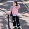Elegante y Versátil Moda para Niñas Moderna Combinación Perfecta Rayas Patchwork Cuello Polo Falso Dos Piezas Sudadera Pantalones Anchos Casuales Conjunto