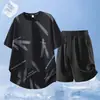 Conjunto esportivo de duas peças de seda gelada para o verão masculino, conjunto de casal de secagem rápida para fitness e corrida, camiseta de manga curta e shorts