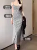 Vestido Gris de Tirantes Finos para Mujer, Verano, Hermoso, con Copas en el Pecho, Vestido Largo para Abrigo, 2026, Muy Atractivo, Ajustado, Vestido Bodycon