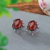 Pendientes Yilu de Plata de Ley S925 Ámbar Rojo Flores Antiguas Floreciendo Mariposa Cara de Huevo Pendientes de Plata