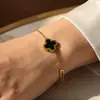 Pulsera Redonda de Acero de Titanio con Trébol de Cuatro Hojas Doble Cara Romana para Mujer, Pulsera Simple Estilo Ins, Joyería Personalizada de Acero Inoxidable Dorado de 18K