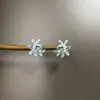 Pendientes Vintage de Racimos de Flores Caídas