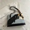 Bolsa de Viaje de Gran Capacidad para Mujer 2026 Nueva Moda de Verano Tendencia Bolso de Hombro Estudiante Bolso Tote para Debajo del Brazo