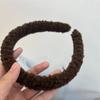 Diadema de Peluche Color Café Otoño e Invierno para Mujer 2025 Nuevo Adorno para el Cabello de Top Craneal Alto Melard de Borde Ancho Diadema Esponjosa
