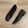 Zapatos de piel de oveja elegantes de punta cuadrada con tacón grueso, de corte bajo para mujer, con hebilla dorada y diseño floral, cómodos para los pies, zapatos de cuero retro francés de tacón bajo