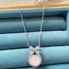 Collar de acero de titanio con cadena para clavícula femenina, imitación de calcedonia de hielo alta natural, Buda, accesorios de regalo de cumpleaños avanzados, venta al por mayor en vivo