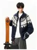 Cardigã de tricô Fair Isle com gola de botão de chifre, design de outono unissex, blocos de cor, jaqueta de tricô espessa