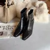 Aumento de Altura de 9 cm~Nuevas Botines Cortos Retro de Gamuza para Mujer con Punta Cuadrada y Tacón Grueso 2025, Cómodos de Tacón Medio Casual Ajustados